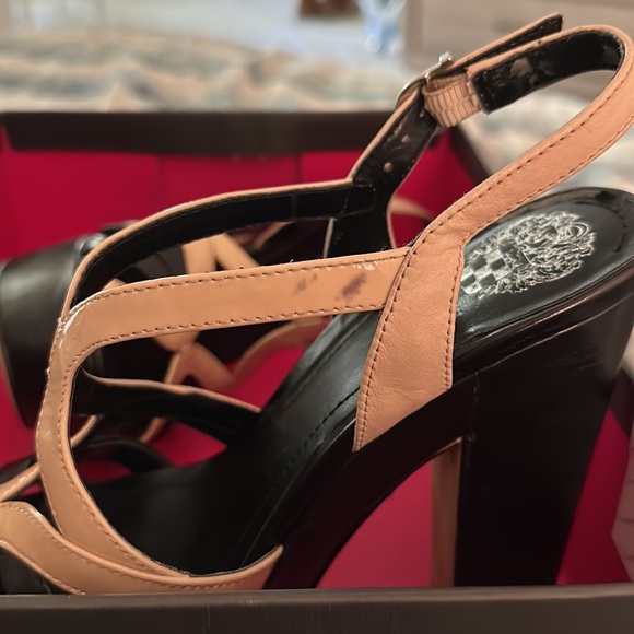 Vince Camputo Petal Combo Strappy Chunk Heels - Picture 8 of 9